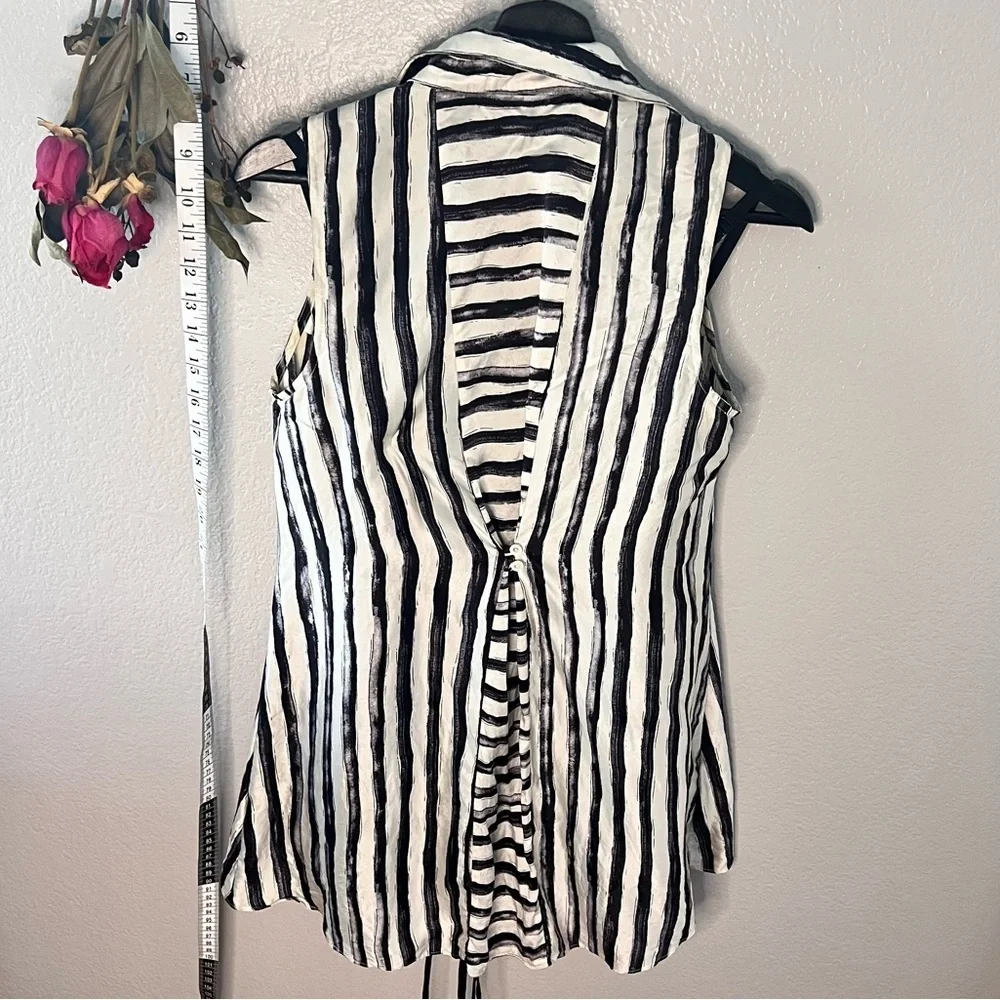 100% silk black|white collared, button-up blouse, size sm-med. short sle…